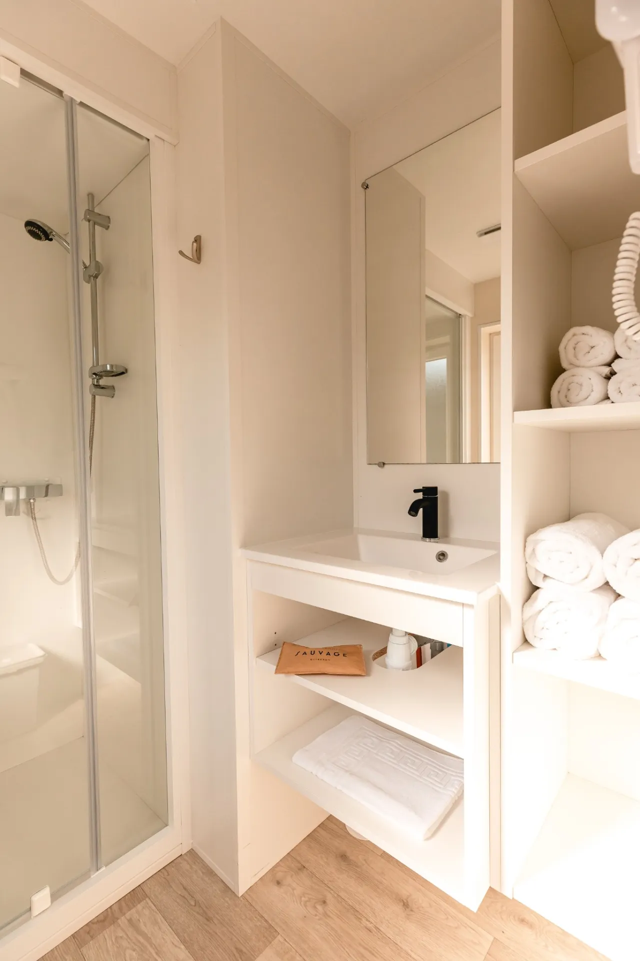 Cabane 3 chambres - modèle toit pointu